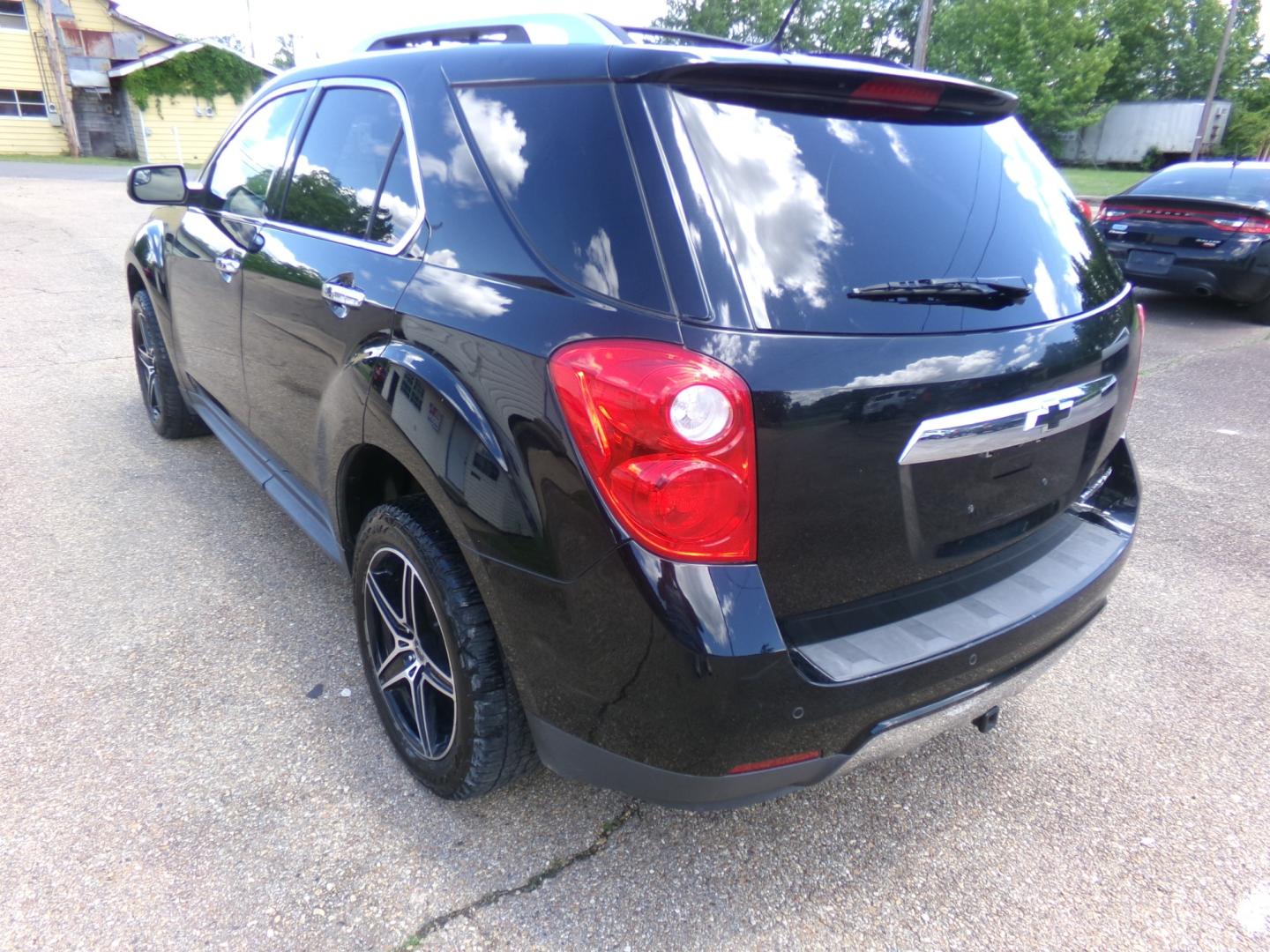 2013 Black /Brown Chevrolet Equinox LTZ 2WD (2GNALFEK4D6) with an 2.4L L4 DOHC 16V engine, 6-Speed Automatic transmission, located at 401 First NE, Bearden, AR, 71720, (870) 687-3414, 33.726528, -92.611519 - Photo#2